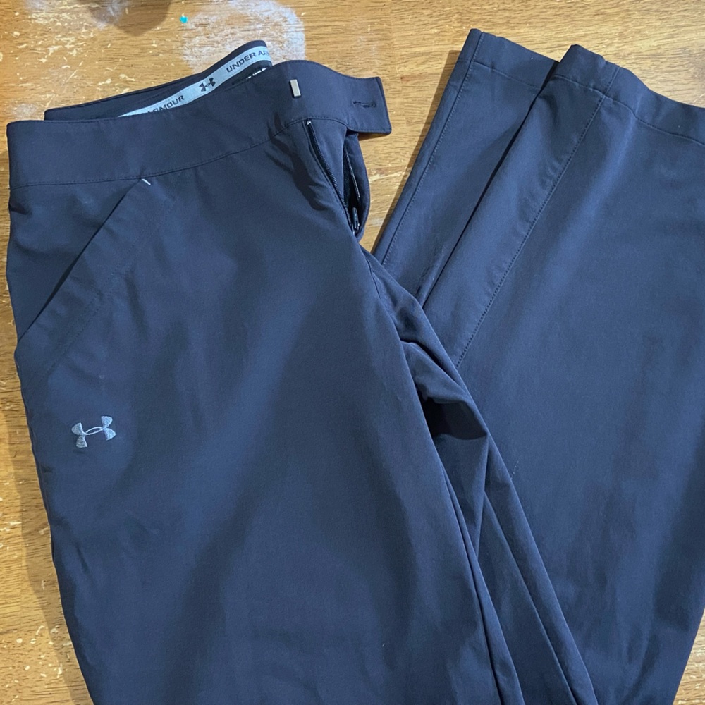 Under Armour Women’s Performance Black Pants size 6